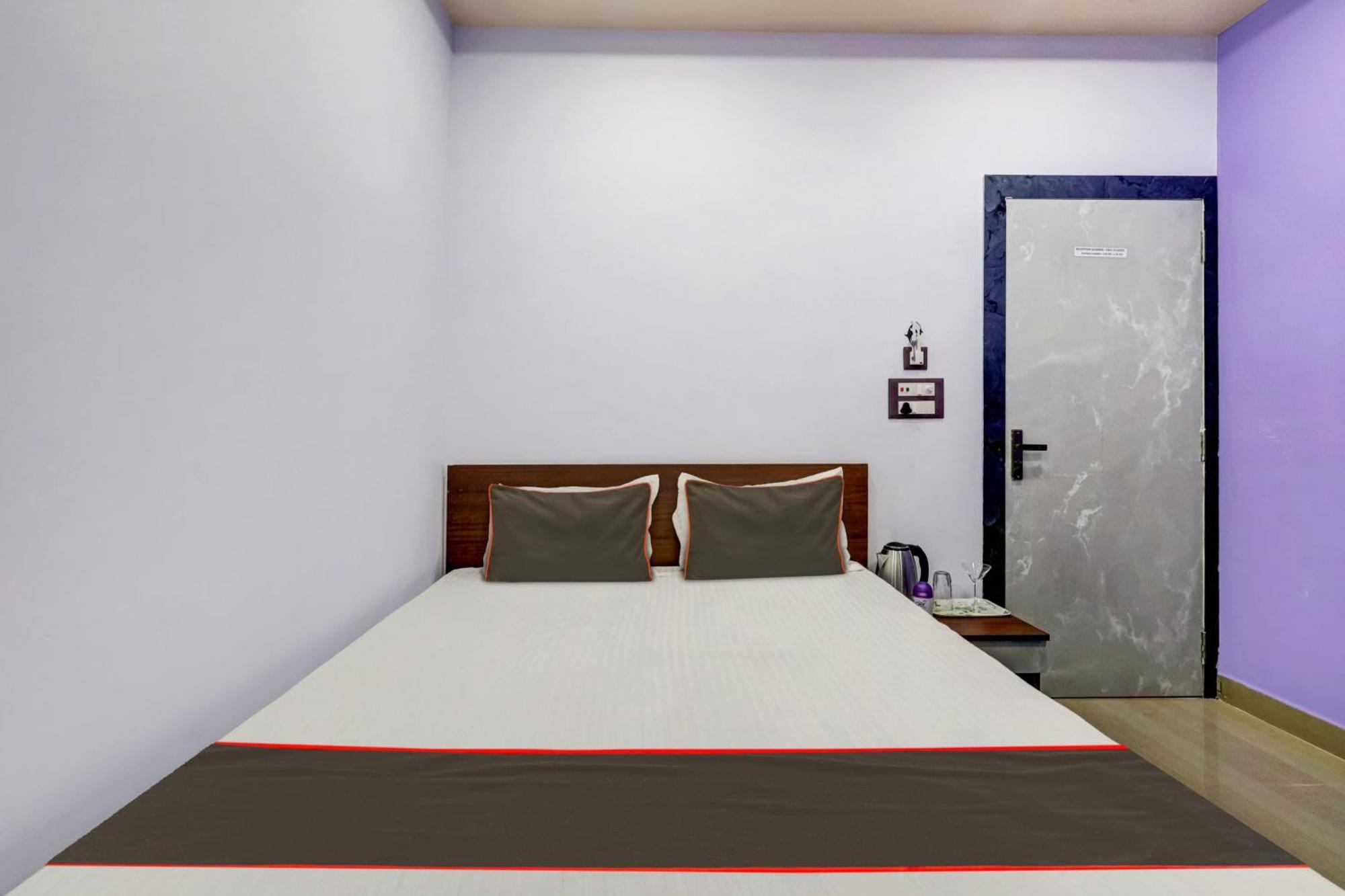 Collection O Ashirbad Lodge Guwahati Zewnętrze zdjęcie